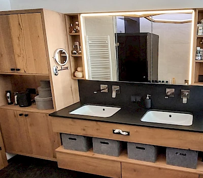 Waschtisch installiert vom Installateur Heigl